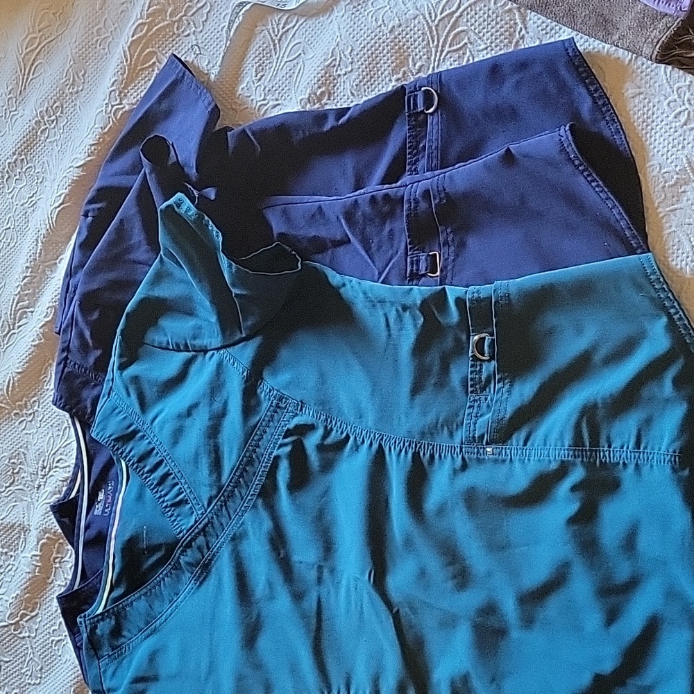 SCRUBSTAR LOT OF 3 SCRUB TOPS NICE CONDITION! SIZE 3XL WOMAN